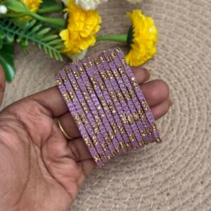 Raga Model - Lavender