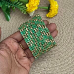 Raga Model - Light Green