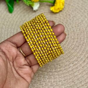 Aisha Model - Pale Yellow