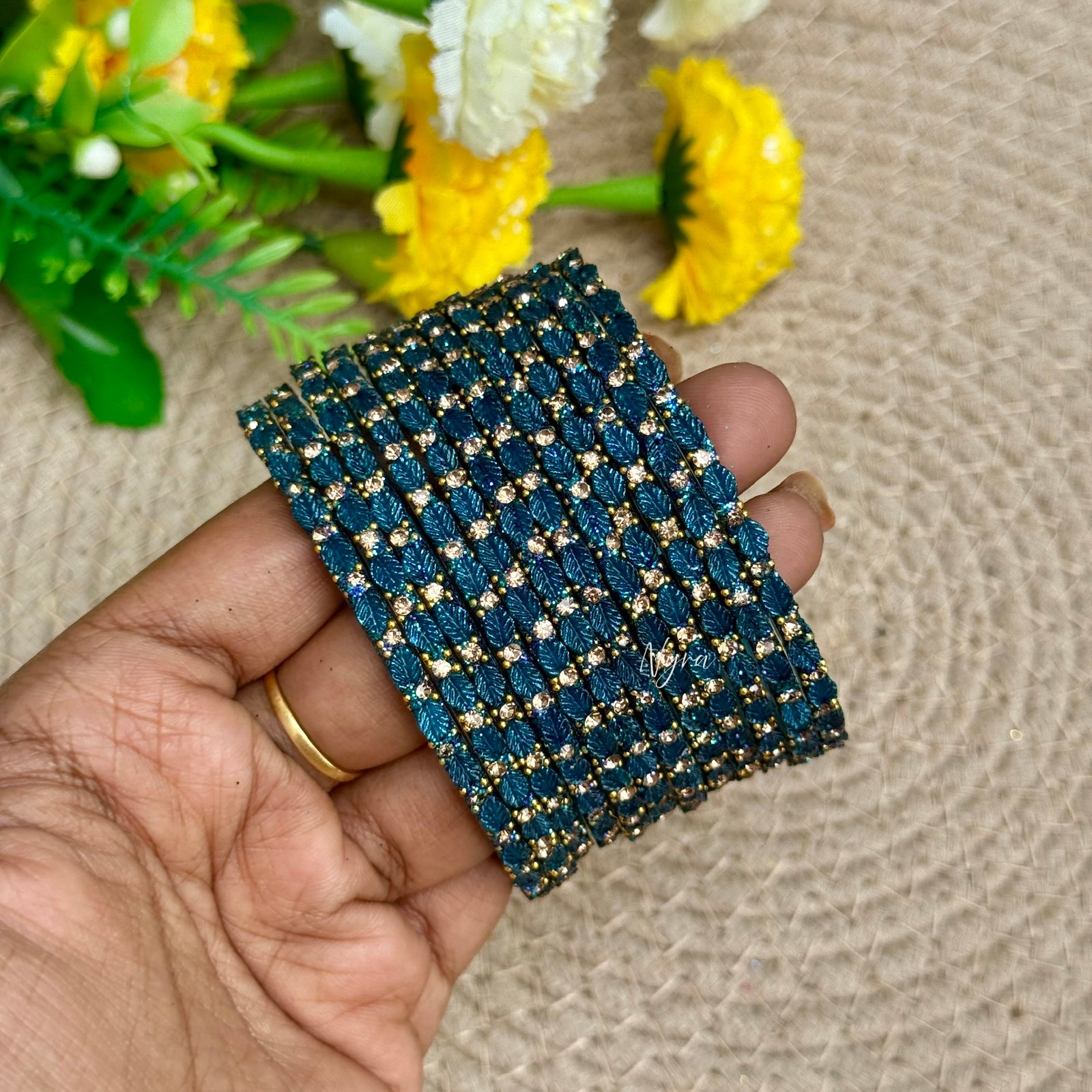 Ilai Model - Navy Blue