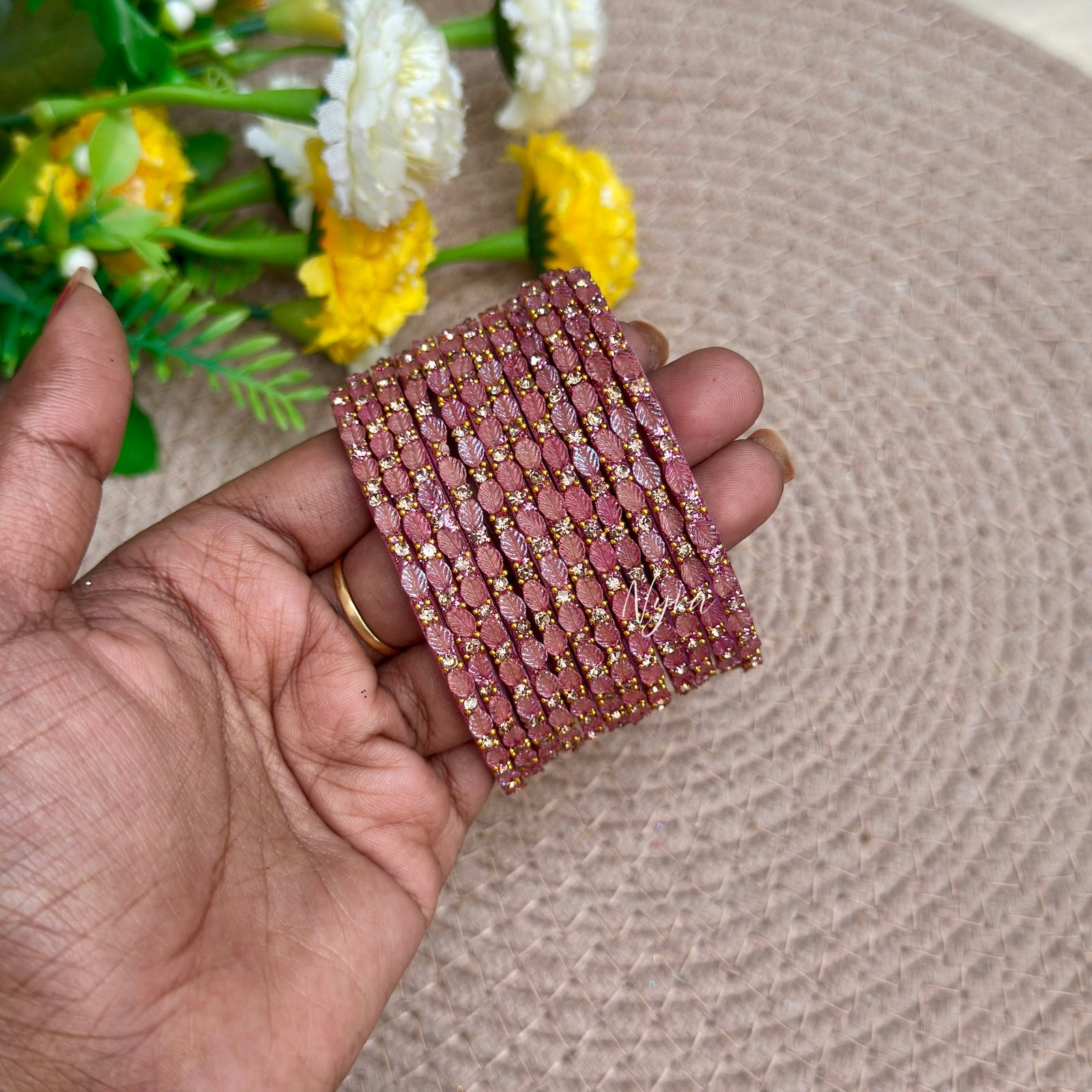2.2 Ilai Model - Onion Pink