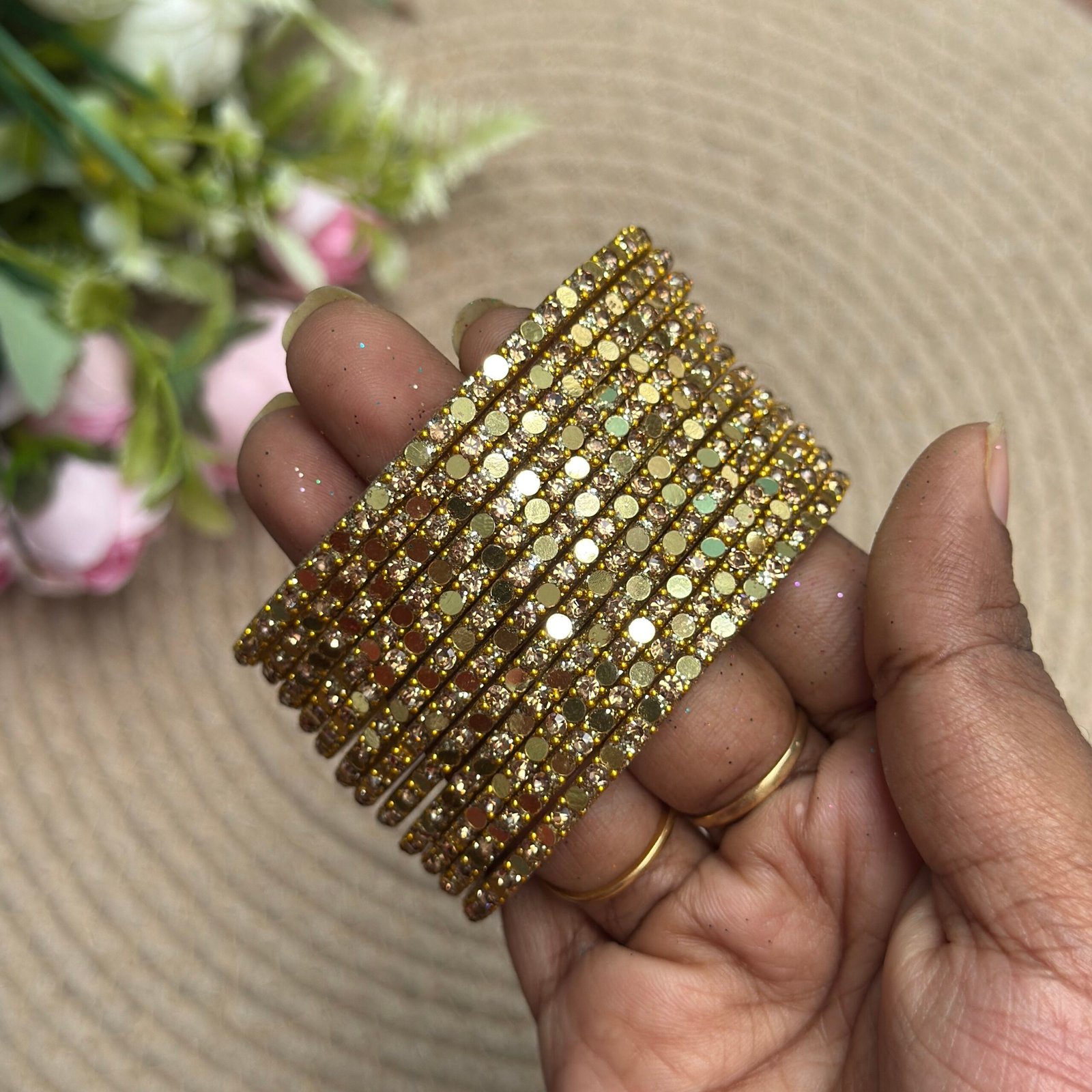 Minikki Model - Golden
