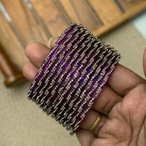 Nadhi Model - Purple