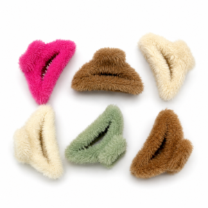 Hair clips (1 piece) - Random colour will be sent