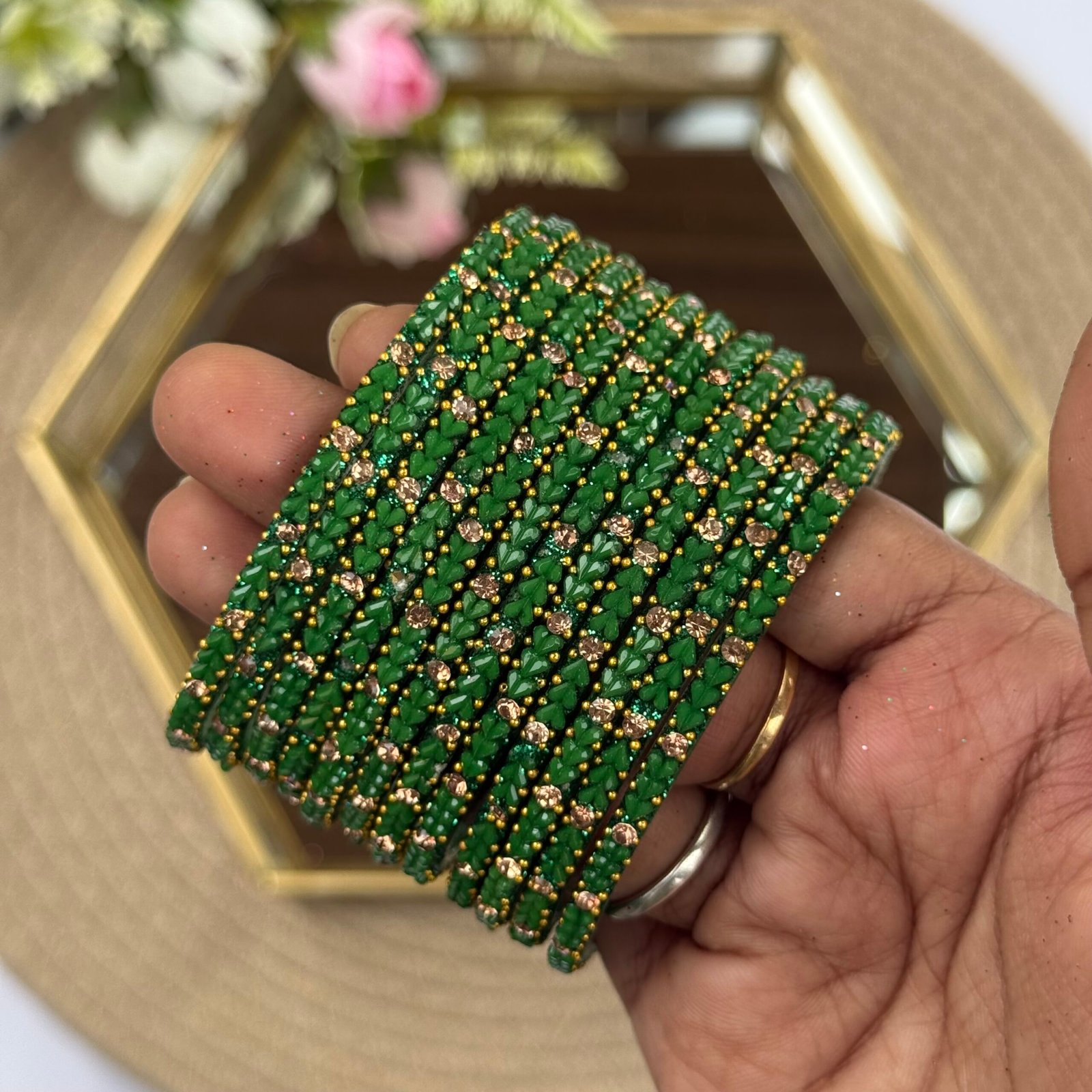 Iniya Model - Dark Green
