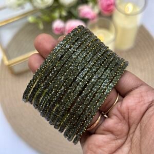 Heart thendral Matte Model - Olive Green