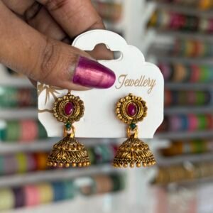 Kanmani Jhumka
