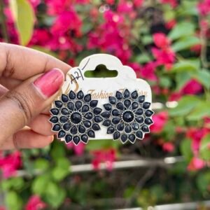 Flower aesthetic stud