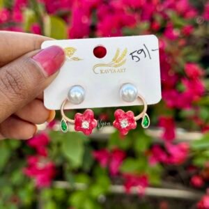 Enameled white pearl stud