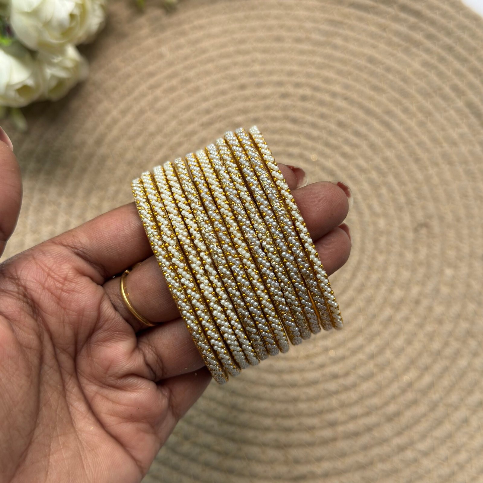 Border Glass Bangles - white zig zag pearl